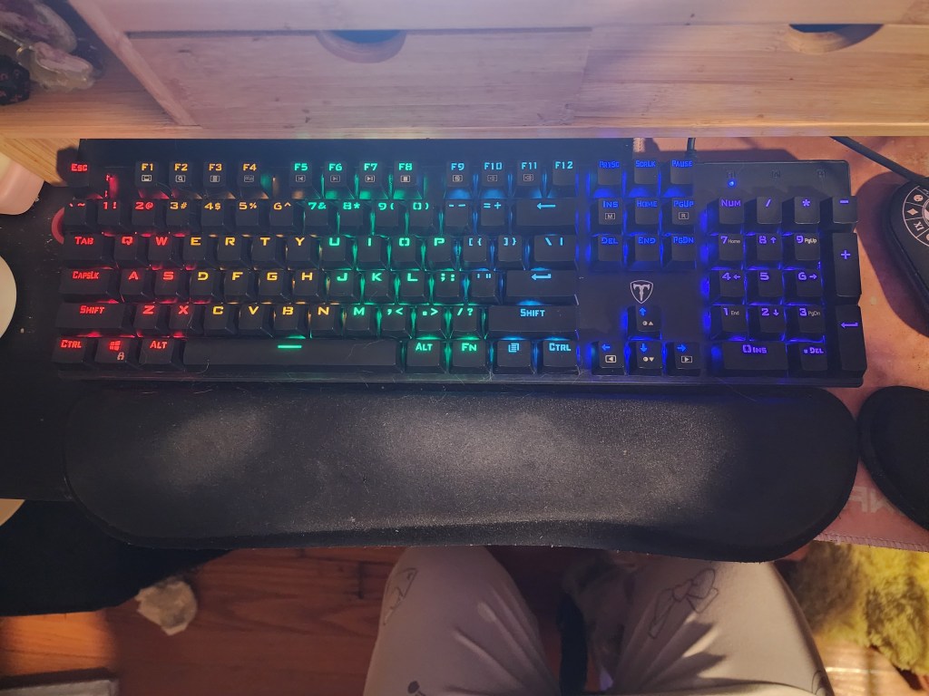 RisoPhy Mechanical Gaming Keyboard RGB: Full Review